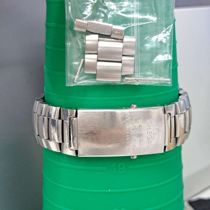 【WHOLESALES】
OMEGA 
2200.51 
箱　ギャランティ(日付不鮮明)　ピクトグラム　クロノメーター証