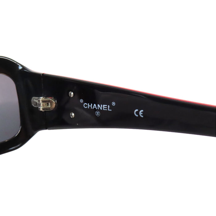 CHANEL 
COCO CC ロゴ シルバーカラー金具 
ココマーク バイカラー サングラス