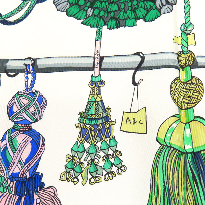 HERMES 
シルク 大判 
カレ 90 PASEMENTERIE 紐飾り スカーフ