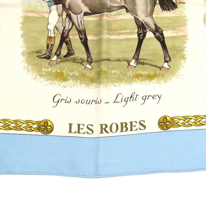 HERMÈS  
Grand carré en soie  
Carré 90 LES ROBES Couleur de poil de cheval Écharpe