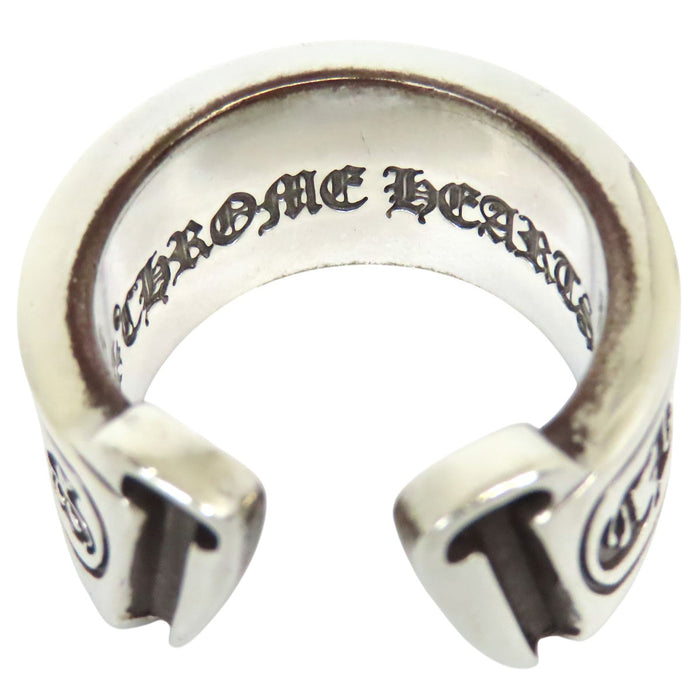 CHROME HEARTS 
CH LG SCROLL LABEL Silver 2005 Engraving 
Large Scroll Label Ring