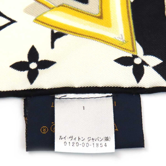 LOUIS VUITTON 
LV シルク 大判 レザーストラップ柄 チェーン柄 パドロック柄 
モノグラム コンフィデンシャル スカーフ