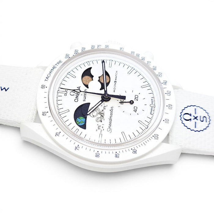 OMEGA × Swatch Mission to the Moonphase Full Moon Snoopy with box
