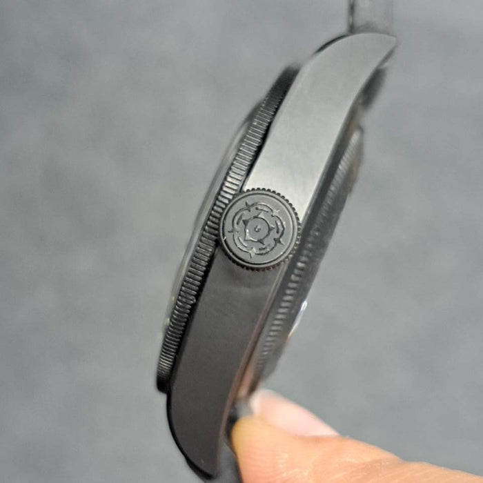 【WHOLESALES】
TUDOR 
79210CNU 
箱　ギャランティ