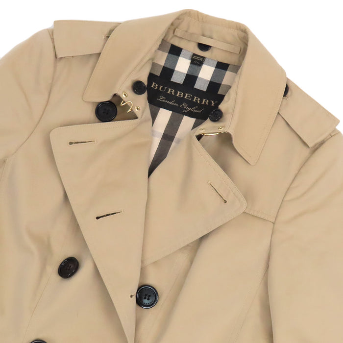 BURBERRY 
コットン ロゴボタン 
裏地チェック トレンチコート