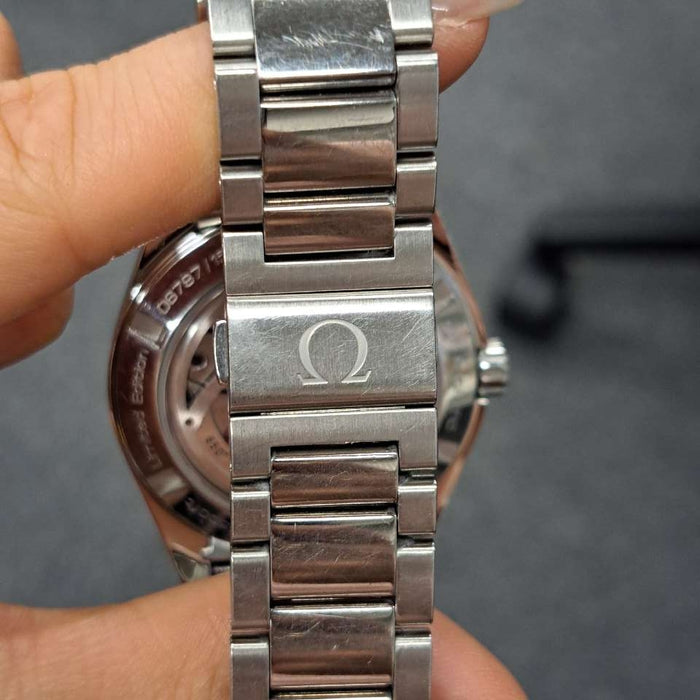 【WHOLESALES】
OMEGA 
23110422103004 
箱　ギャランティー　ピクトグラム　純正ナイロンベルト×1　純正Dバックル×1　工具