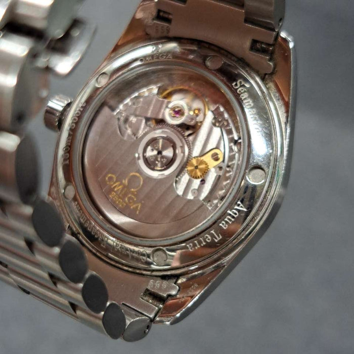 【WHOLESALES】
OMEGA 
2504800 
箱(外箱蓋なし)　ギャランティー(日付なし)　サービスギャランティー　ピクトグラム　クロノメーター証