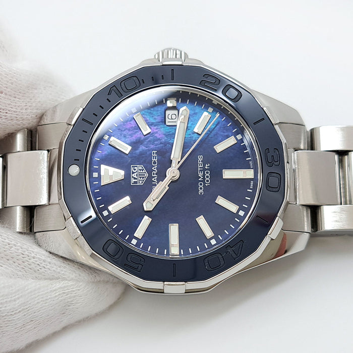TAG HEUER Aquaracer with box and warranty