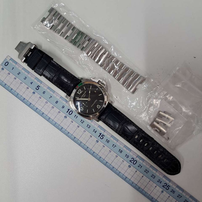 【WHOLESALES】
OFFICINE PANERAI 
PAM00329 
箱　ギャランティー　修理証明書　純正ベルト×1　工具