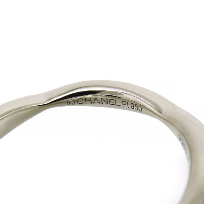 CHANEL 
カメリア ハーフエタニティ ダイヤモンド リング