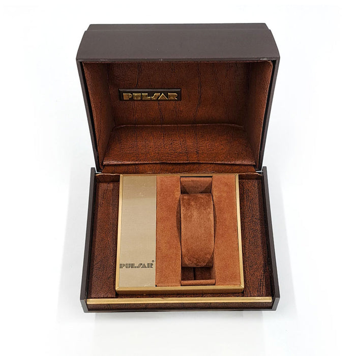 HAMILTON  
Pulsar P4  
With box