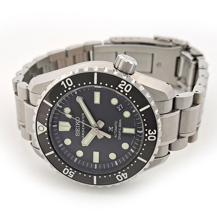 SEIKO  
Prospex Mechanical Divers  
With box and warranty card
