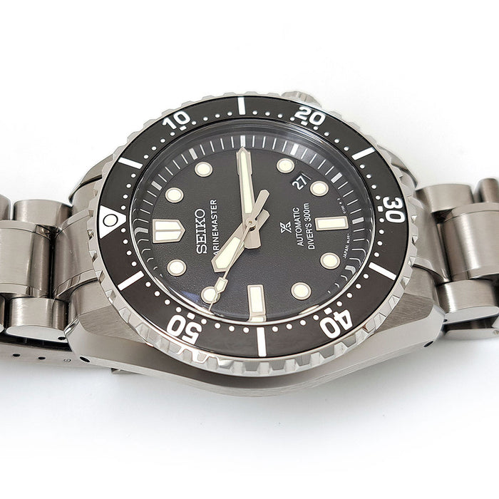 SEIKO  
Prospex Mechanical Divers  
With box and warranty card
