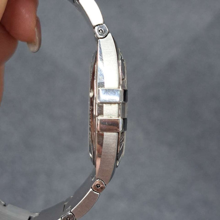 【WHOLESALES】
OMEGA 
1501.3 
箱　ギャランティ　ピクトグラム　クロノメーター証