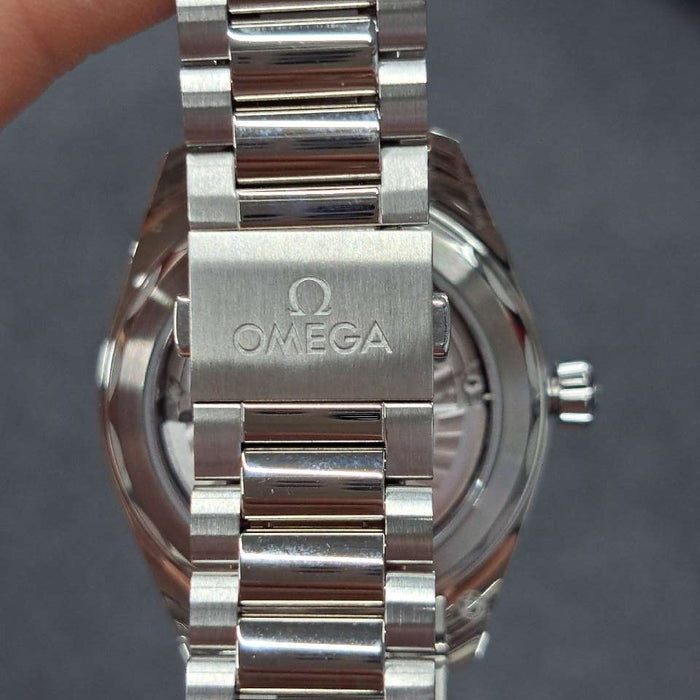 【WHOLESALES】
OMEGA 
220.10.41.21.01.002 
箱　ギャランティ　ピクトグラム　クロノメーター証