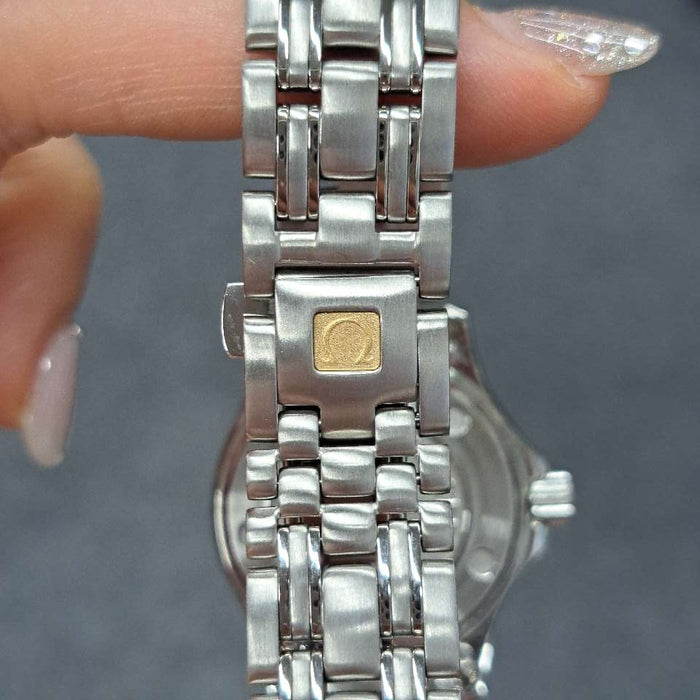 【WHOLESALES】
OMEGA 
箱(外箱破損)