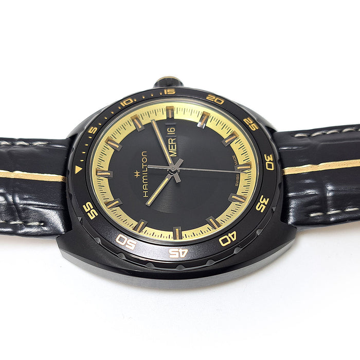 HAMILTON  
American Classic Pan Euro Biohazard Requiem Limited  
With box and warranty card