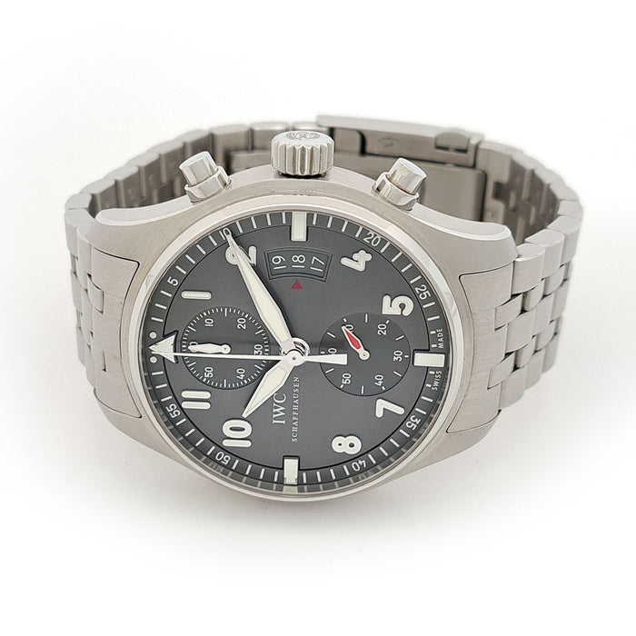 IWC 
Montre Pilot Spitfire Chronographe 
Avec boîte et carte de garantie