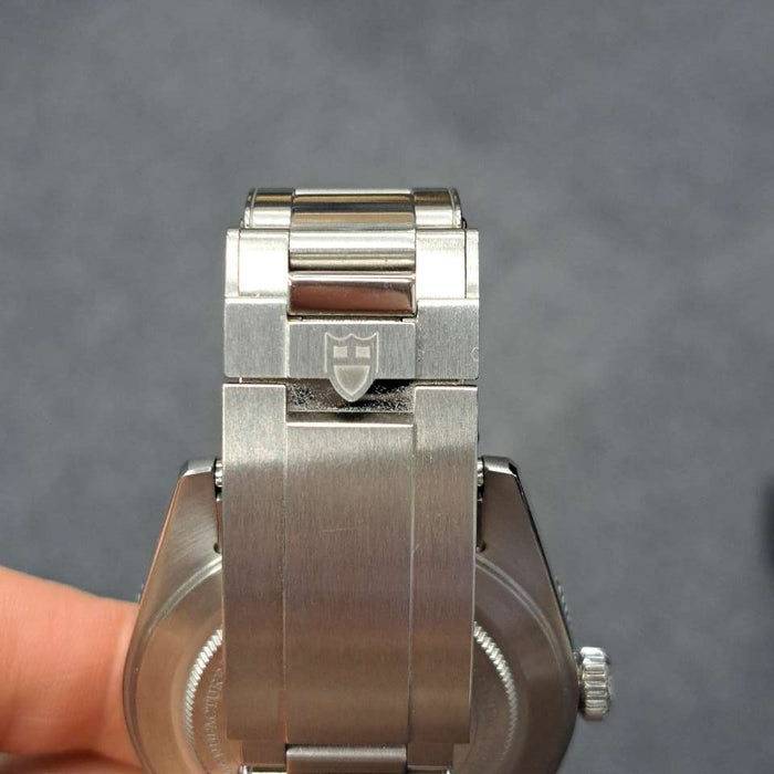 【WHOLESALES】
TUDOR 
79000N 
箱　ギャランティ