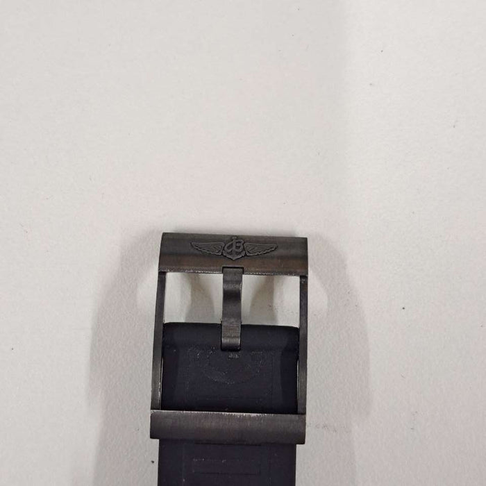 【WHOLESALES】
BREITLING 
M17368 
箱　ギャランティ