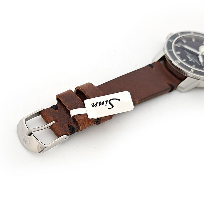 Sinn 
104 Classic 12 
箱付