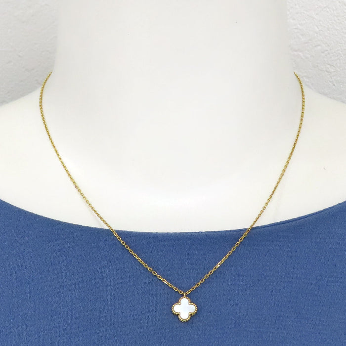 Van Cleef & Arpels  
Sweet Alhambra Necklace