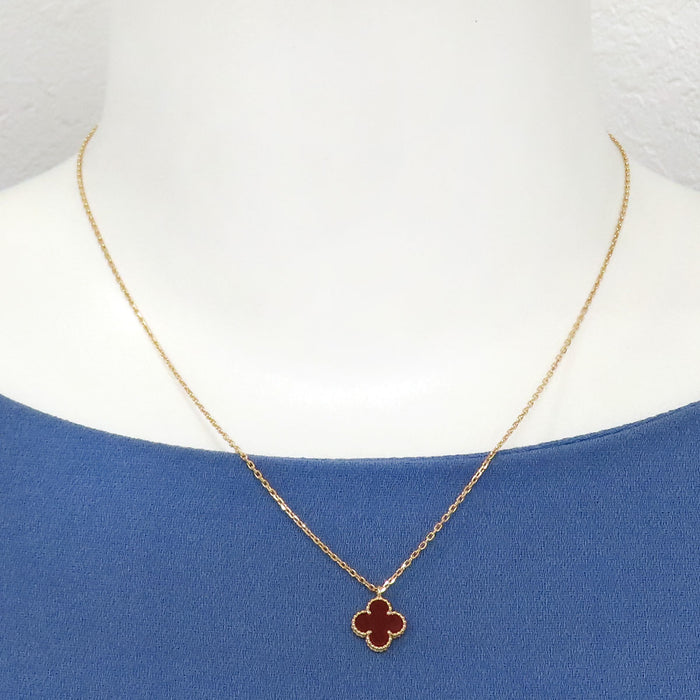 Van Cleef & Arpels  
Sweet Alhambra Necklace