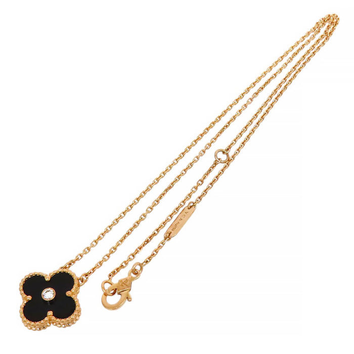 Van Cleef & Arpels  
Vintage Alhambra Necklace 2016 Holiday Limited Edition
