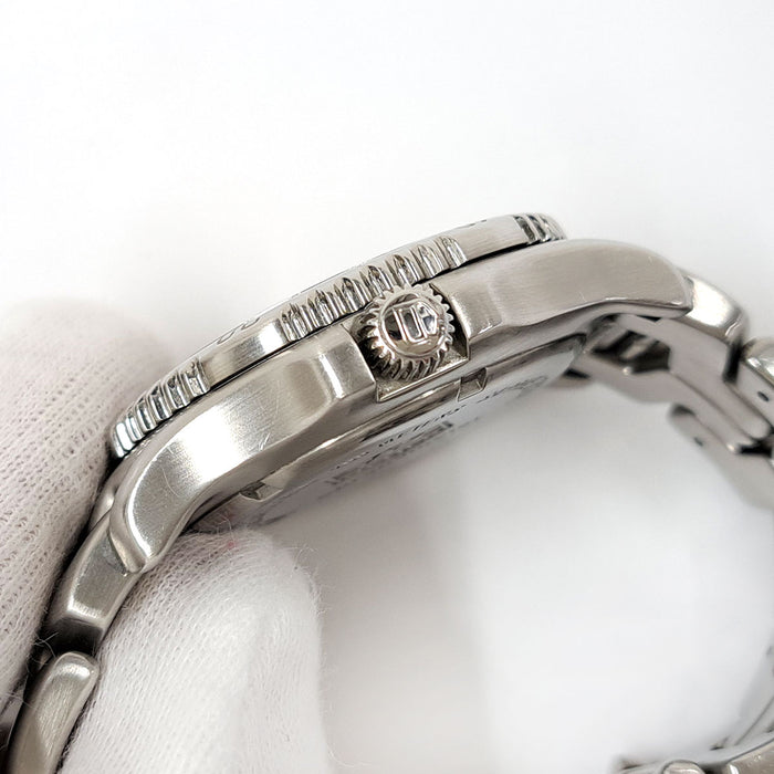 TAG HEUER  
Link  
With box and warranty card