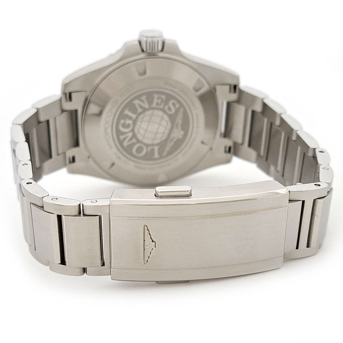 LONGINES 
HydroConquest GMT 
Comes with box and warranty