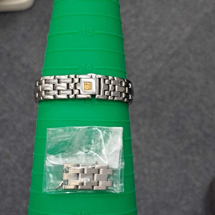 【WHOLESALES】
OMEGA 
2586.7 
箱(内箱劣化)　ギャランティ