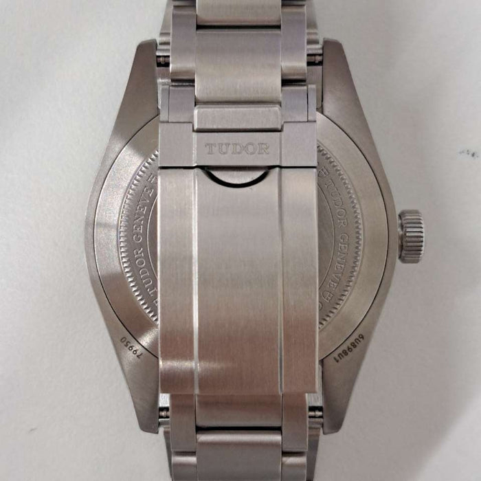【WHOLESALES】
TUDOR 
79950 
箱　ギャランティ