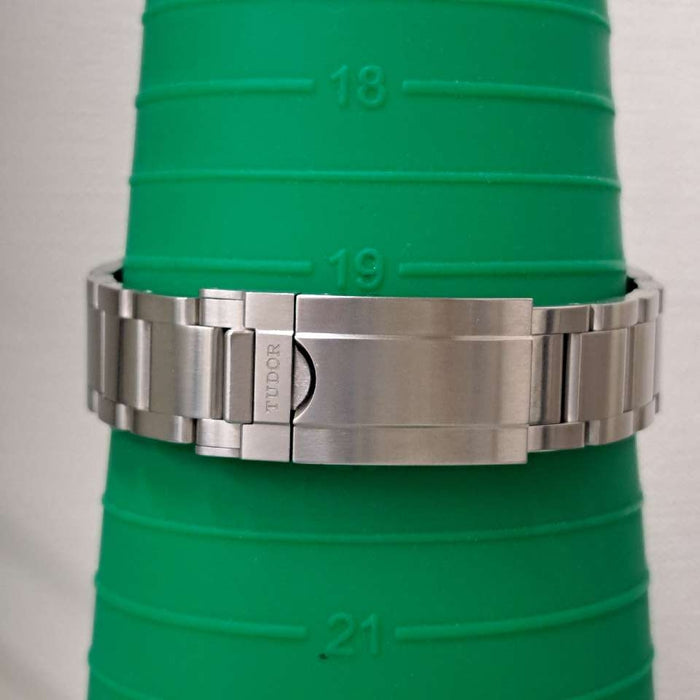 【WHOLESALES】
TUDOR 
79950 
箱　ギャランティ