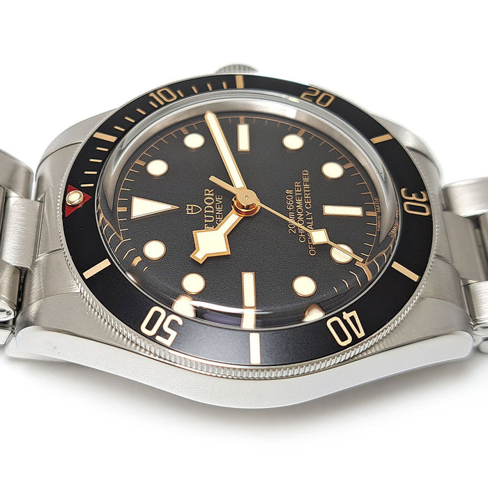 TUDOR 
ブラックベイ 58 
箱ギャラ付