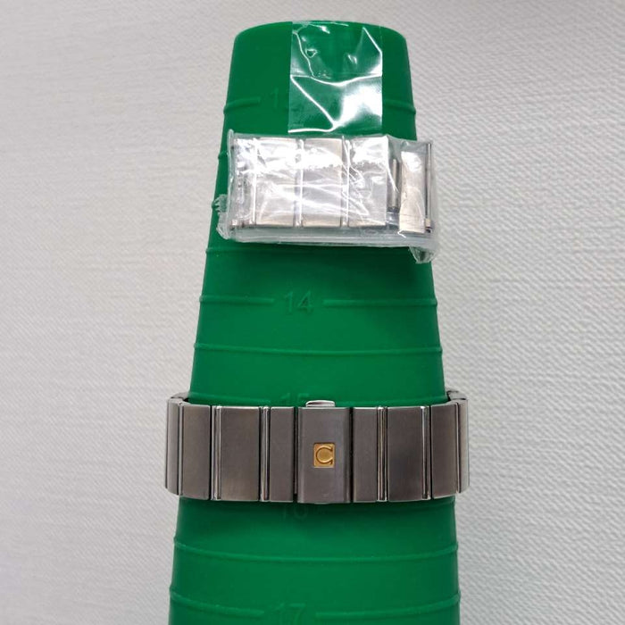 【WHOLESALES】
OMEGA 
123.10.35.20.01.001 
箱　ギャランティ　ピクトグラム　クロノメーター証
