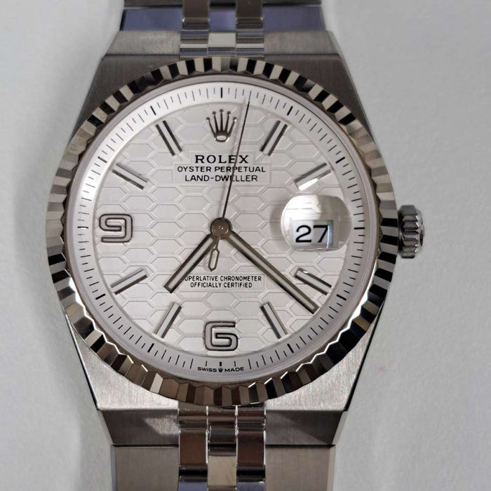 【WHOLESALES】
ROLEX 
127334 
ランドドゥエラー 40 
箱　保