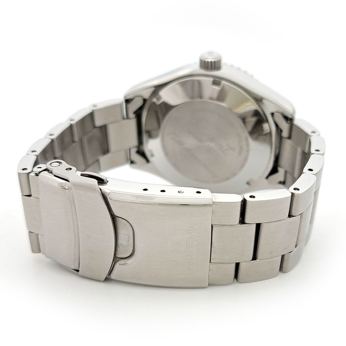 ORIENT  
Orient Mako 75th Anniversary Model  
With Box and Warranty Card
