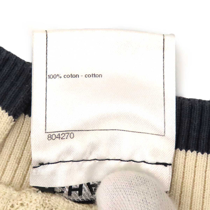 CHANEL  
COCO CC Gold Color Metal Back Button Medusa Button  
Coco Mark Medusa Button Cotton Knit Cut and Sewn Top
