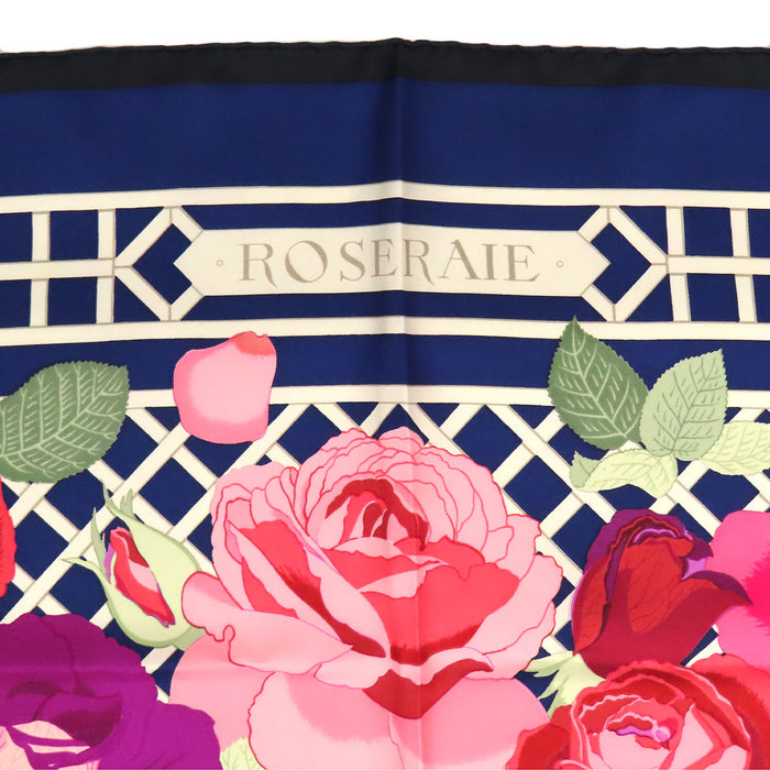 HERMES 
スカーフ 大判 シルク 薔薇 
カレ 90 ROSERAIE バラ園