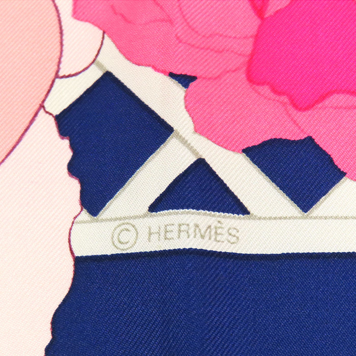 HERMES 
スカーフ 大判 シルク 薔薇 
カレ 90 ROSERAIE バラ園