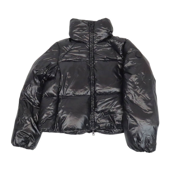 MONCLER 
ブルトゥイユ 2024年製 ワッペン ショート丈 ナイロン 
BRETEUIL ダウンジャケット
