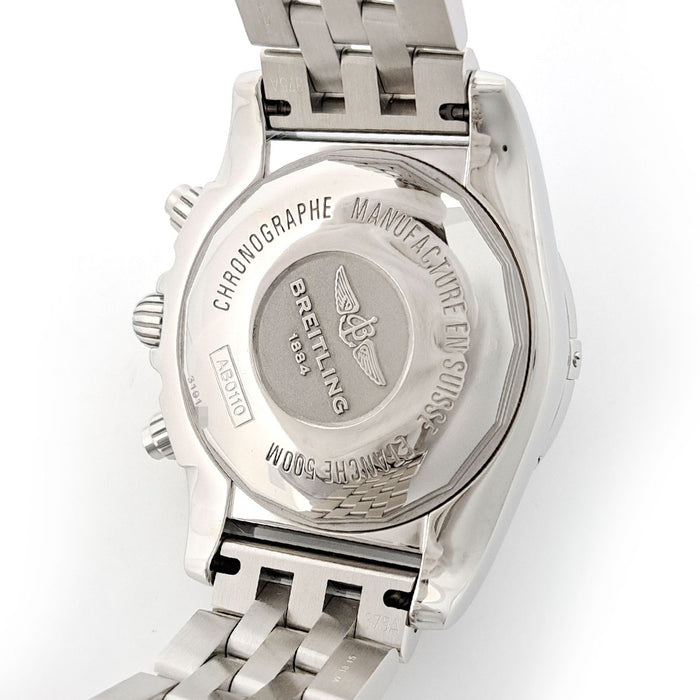 BREITLING 
Chronomat 44 Carbon Limited 
Avec boîte et papiers