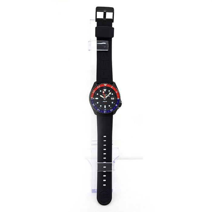 SEIKO 
5 Sports Pepsi 
Avec boîte et carte de garantie