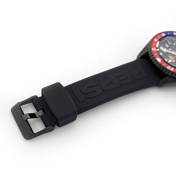 SEIKO 
5 Sports Pepsi 
Avec boîte et carte de garantie