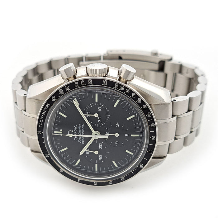 OMEGA 
Speedmaster Professional 
Boîte et garantie incluses