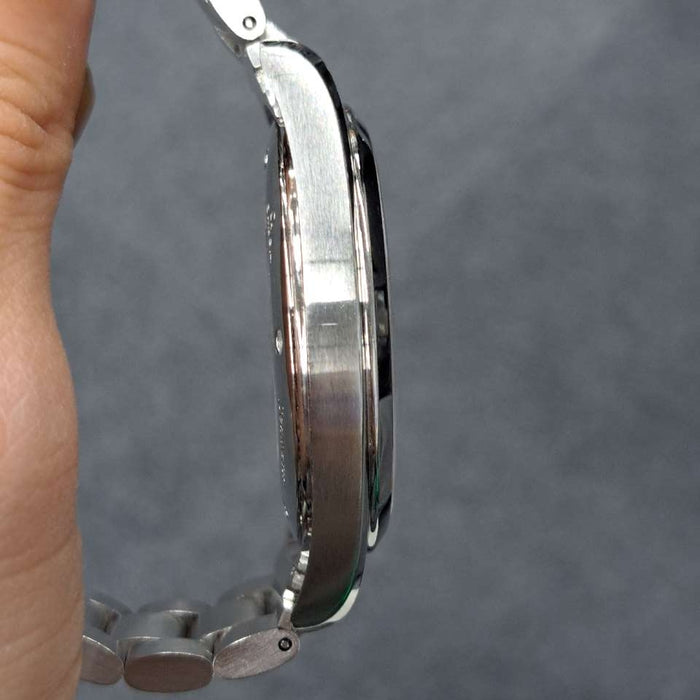 【WHOLESALES】
OMEGA 
2502.34 
箱（内箱劣化）　ギャランティ(日付、ショップ印なし)　ピクトグラム　クロノメーター証