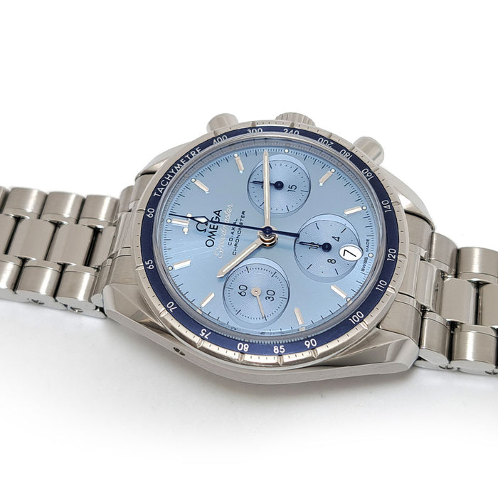 OMEGA 
Speedmaster 38 Co-Axial 
Avec boîte et carte de garantie