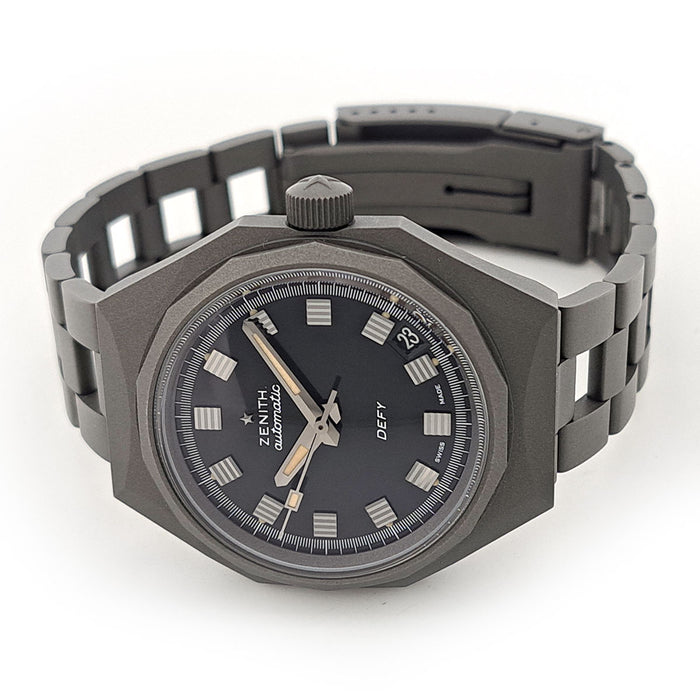 ZENITH 
Defy Revival Shadow 
Con scatola e garanzia