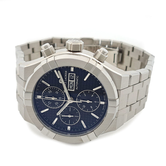MAURICE LACROIX
Icon Automatic Chronograph
With box and warranty card