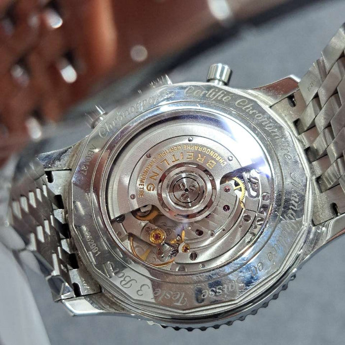 【INGROSSO】
BREITLING
AB0127
Scatola, garanzia, certificato cronometro